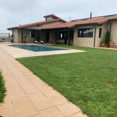 La Carrera, Moderna Con Piscina Privada En Cantabria *