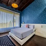 Villa La Carrera, Moderna Con Piscina Privada En Cantabria Mogro