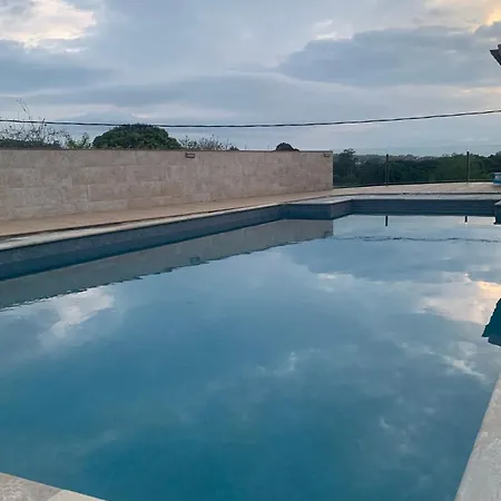 Villa La Carrera, Cantabria *